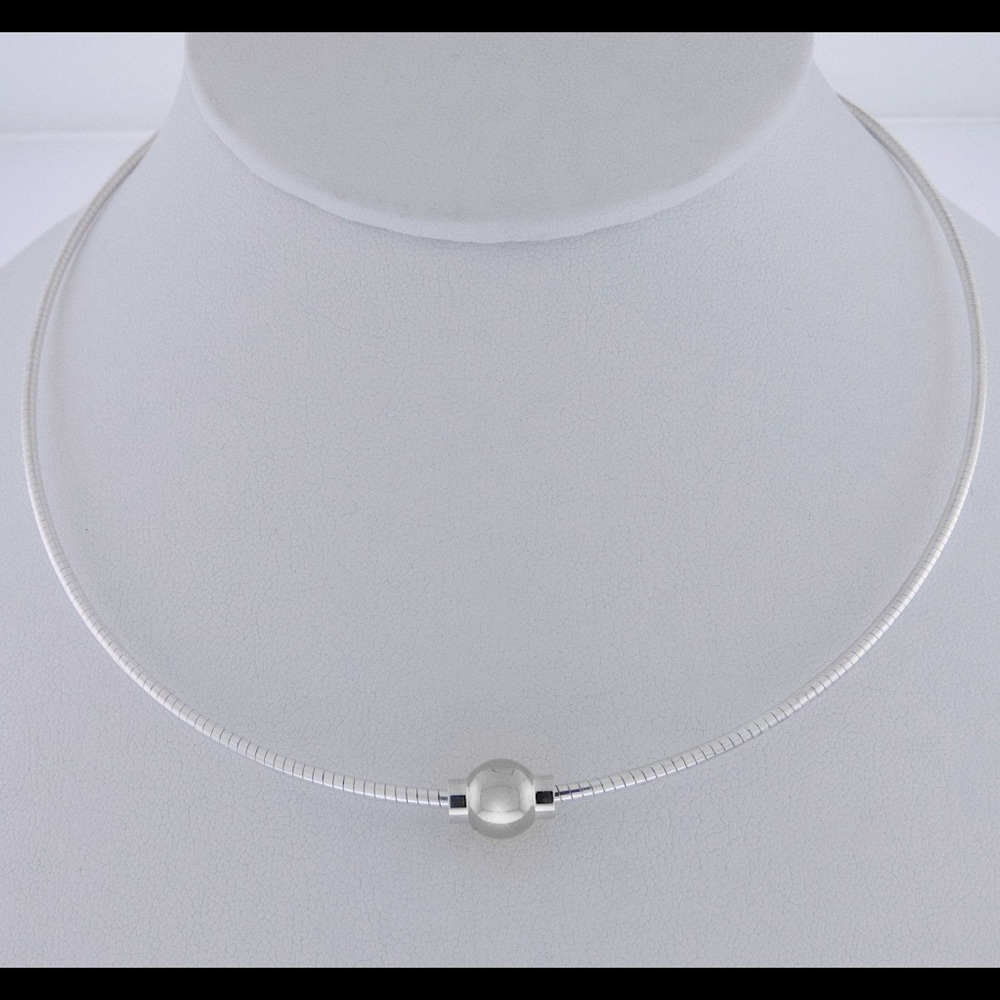 Sterling Silvery Cape Cod Necklace! ((Never Worn))